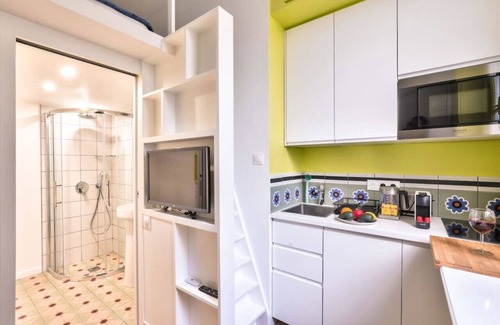 Quartier de Rochechouart Apartment | Lavie Maison Parisian Studio