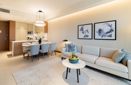 Downtown Dubai Apartment | Lavish 2BR Apt w/Burj Khalifa View