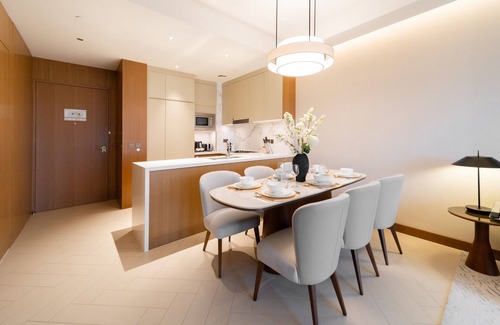 Downtown Dubai Apartment | Lavish 2BR Apt w/Burj Khalifa View