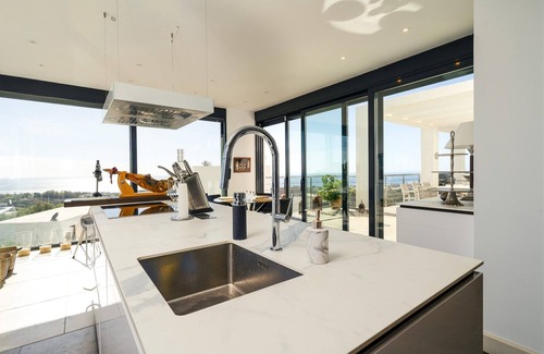 Marbella Villa | Lavish villa with private pool