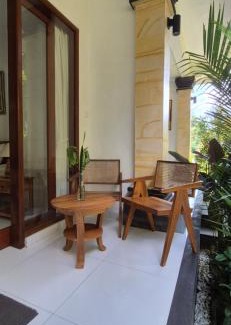 Kedewatan House | Lavista Guesthouse