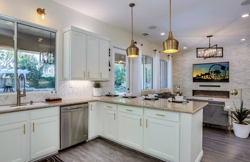Indio House | Lawrence Estate - Travel with us, you may be permanently out of office. *Long Term Rental*