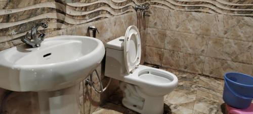 Badrinath Hotel | Laxmi Divine Badrinath