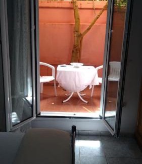 Monemvasia Apartment | Lazarus Apartments