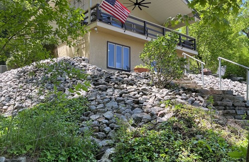 Hot Springs House | Lazy Daze on Lake Hamilton