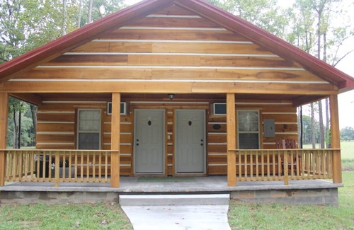 Joppa Cabin | Lazy G Cabin #7 (Duplex)