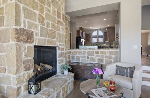 Kingsland House | Lazy Getaway on The Cove | Concierge Services