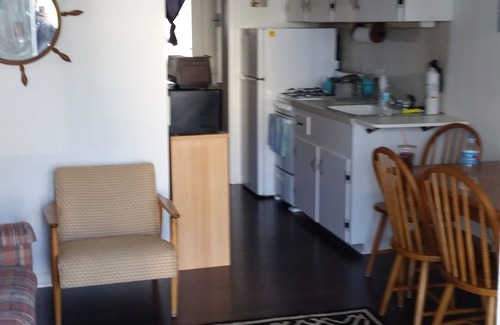 Midtown Ocean City Condo | Lazy Whale - 1 Bedroom Oceanside Condo - 5 Star Reviews