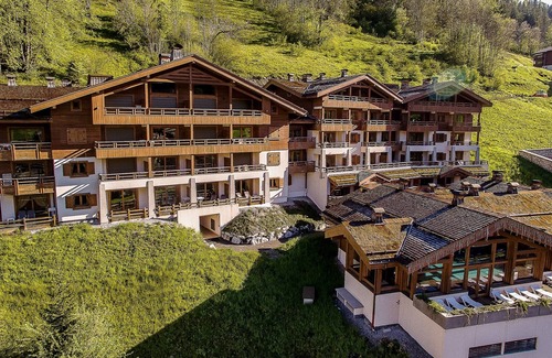 La Clusaz Apartment | LCZ - Charmant T3 pieds des pistes et spa, 4*