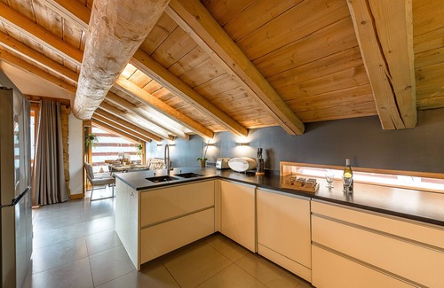 La Clusaz Ski Chalet | LCZ Confins - Chalet Herminette Prestige ★ 14p