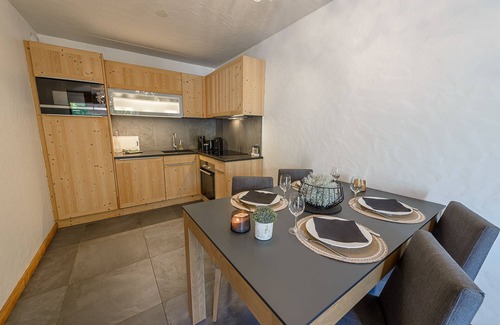 La Clusaz Apartment | LCZ - Luxueux T2 au pied des pistes, 5*