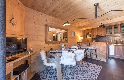 La Clusaz Apartment | LCZ -SKI IN/OUT Cret du Merle, Parking. 4P.