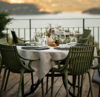 Sainte-Croix-du-Verdon Hotel | Le 10 18 hôtel restaurant