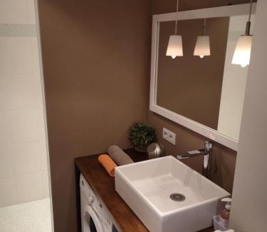 Quartier Chorier-Berriat Apartment | Le balcon de l'Aigle
