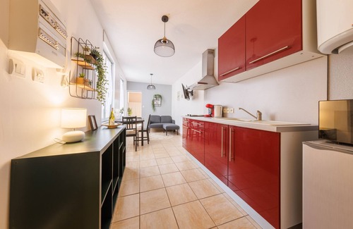 Montlucon Apartment | Le Balcon - Proche de la gare