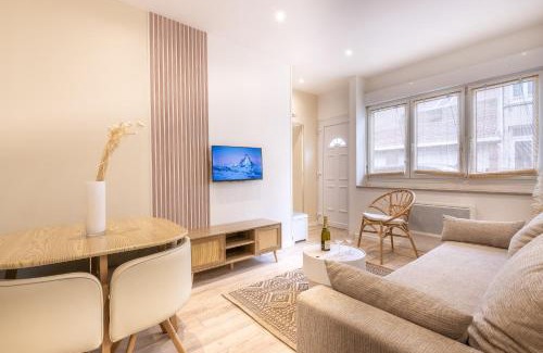 Malo-les-Bains Apartment | Le Balinais - Avec Sauna et Balnéo
