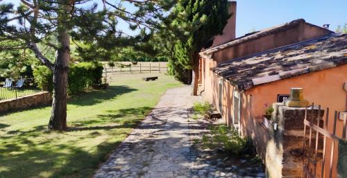 Tulette Apartment | Le Barry