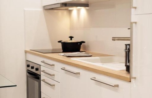 Thiers Apartment | "Le Berlioz 2" by EnjoyNice, cosy studio with airco, beach at 8 min