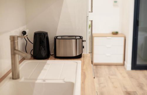 Thiers Apartment | "Le Berlioz 2" by EnjoyNice, cosy studio with airco, beach at 8 min