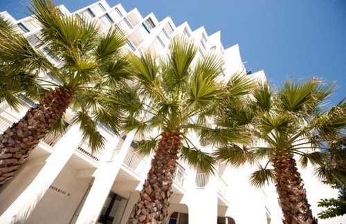 La Grande-Motte Apartment | Le birdy, terrace, wifi, air conditioning, bicycles