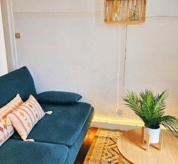 Ecartelee-Bonabry-Orieres-Paron Apartment | Le Blue Bohème