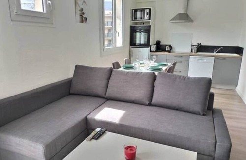 Republique Apartment | Le Bollée: Cozy apartment, Balcony, HyperCentre