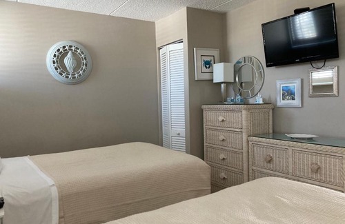 North Wildwood Hotel | Le Boot Oceanfront Suites