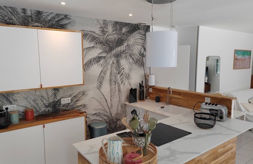 Lacanau-Ocean Villa | LE BORDELOU- peace in the pine forest, pool 26° april- oct