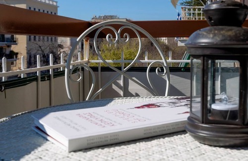 Corfu Town Apartment | Le Boulevard - stylish, renovated apartment