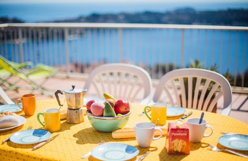 Villefranche-sur-Mer Apartment | LE CALIFORNIA AP1008 by RIVIERA HOLIDAY HOMES