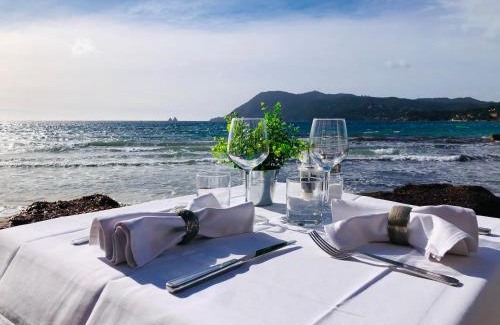 Les Sablettes Hotel | Le Cannier Hotel
