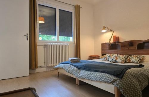 Montauban Apartment | Le CantoMerle - Parking gratuit sur place - Terrasse - Jardin - Appartement au bord du canal - 2 à 3 personnes