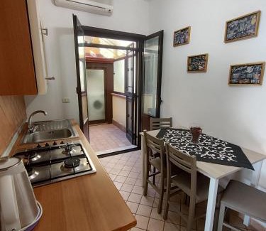 Old Town Apartment | Le case del cortile 3