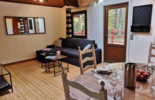Lumigny-Nesles-Ormeaux House | Le chalet forestier de Guerlande