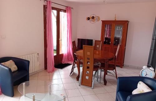 Saint-Front-d'Alemps House | Le chalet - Perigord Vert