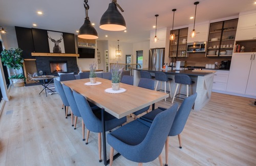 Saint Come Ski Chalet | Le Chalet Saint-Cerf - Ski, Spa and Waterfront