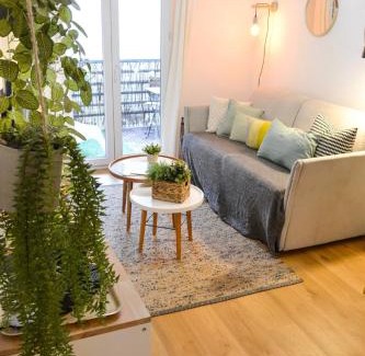 Gares Apartment | Le Charles - TERRASSE ET COEUR DE VILLE