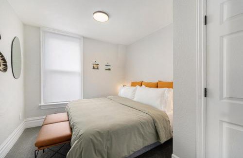 Curtis Park House | Le Chic Minimansion Rino Office Patio & Bbq