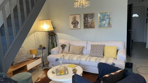 Entraigues-sur-la-Sorgue House | Le Clos Du Moulin 2 - Villa jardin 3 chambres près d'Avignon en Provence