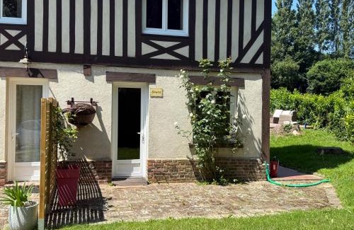 Coudray-Rabut House | Le clos de Lily