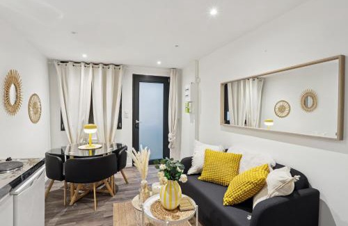 Les Poulettes Apartment | " Le Cocon " cosy & design en hypercentre
