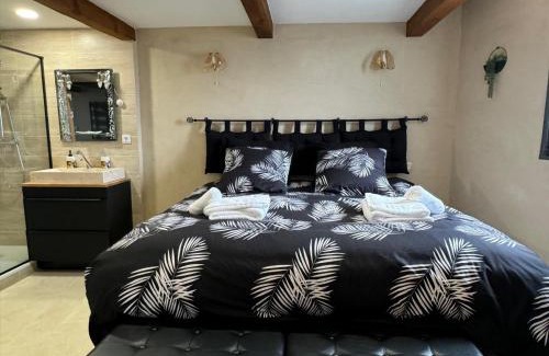 Lunel Hotel | Le Cocon SPA lune de miel
