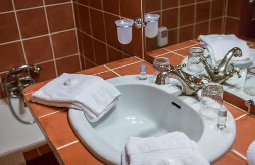 Valescure Hotel | Le Confidentiel Hôtel & SPA
