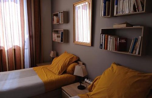 Castres House | Le Courteline