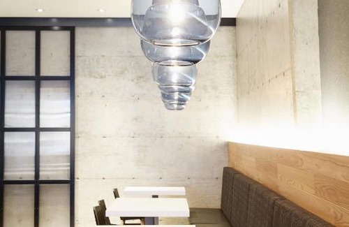 Ville-Marie Hotel | Le Dauphin Montréal Centre-Ville