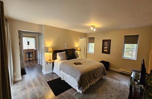 Mont-Tremblant Bed & Breakfast | Le DEN de Tremblant