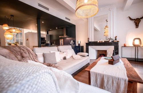 Montauban Apartment | Le Duplex - Clim - Parking - WiFi