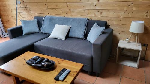 Llo Apartment | Le duplex de Llo - Authentique, confort, terrasse