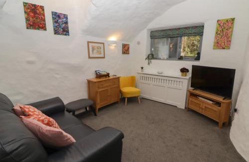 Haverfordwest House | Le Durkestrete Cellar