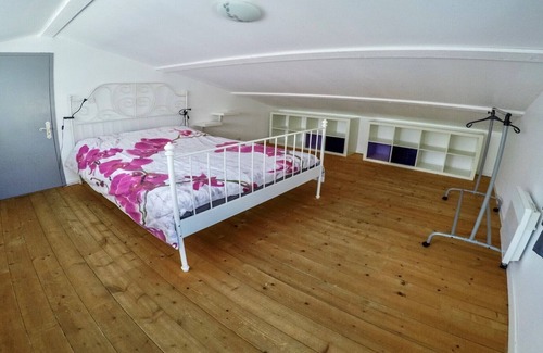 Saint-Paul-Trois-Chateaux Cottage | Le Gîte Tilleul for 5 people